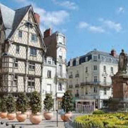 T1 Bis Cosy Et Spacieux - Wifi - Parking Gratuit 昂热 外观 照片