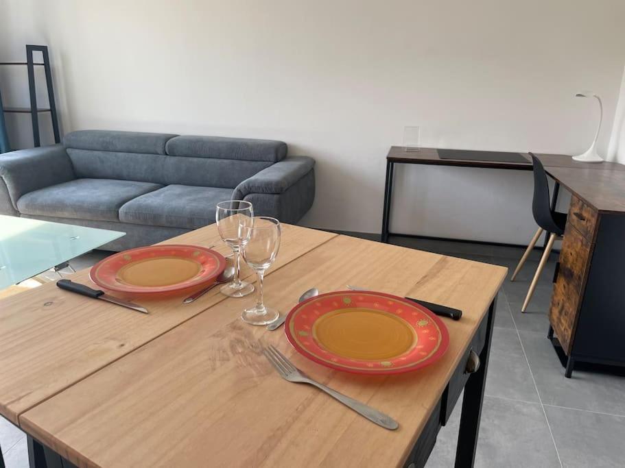 T1 Bis Cosy Et Spacieux - Wifi - Parking Gratuit 昂热 外观 照片